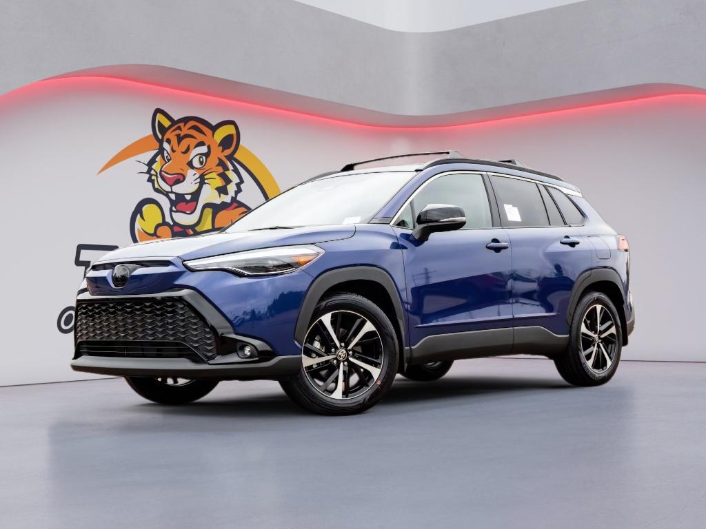 2025 Toyota Corolla Cross XSE's photo