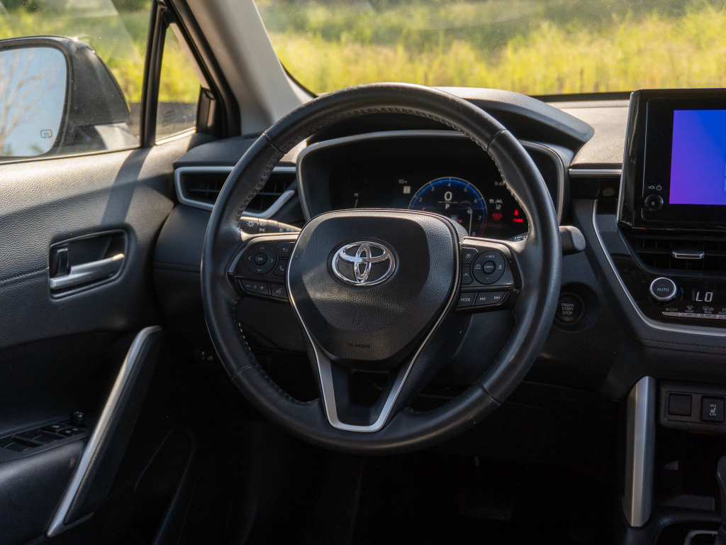 Used 2025 Toyota Corolla Cross SUV