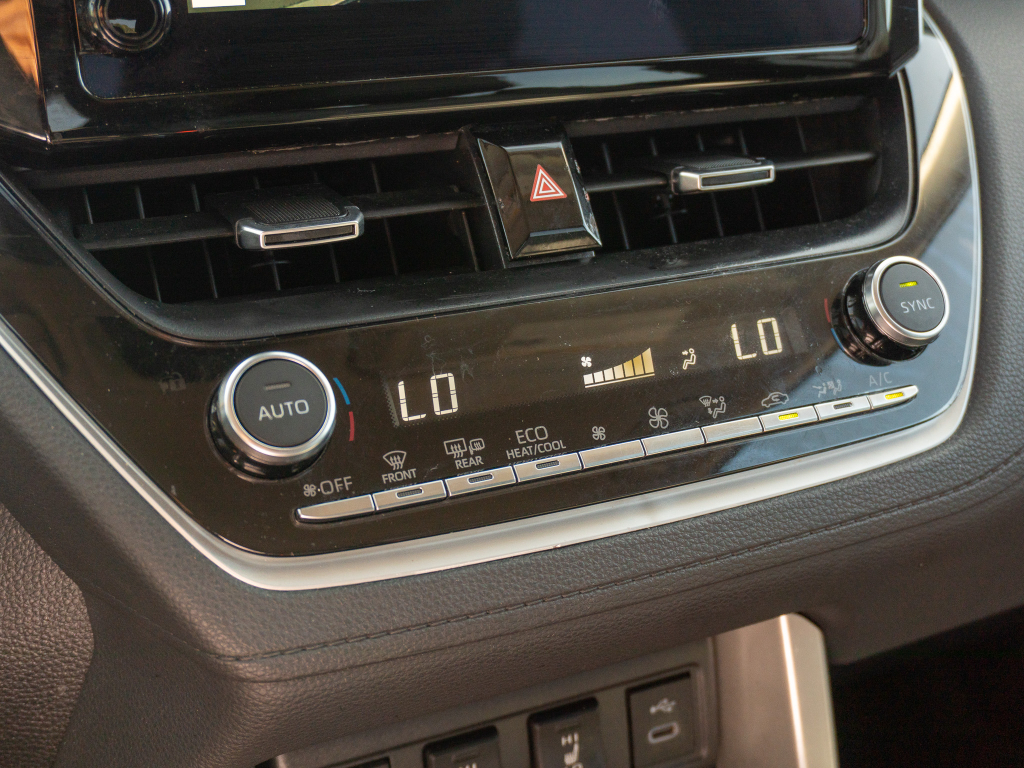 Used 2025 Toyota Corolla Cross SUV