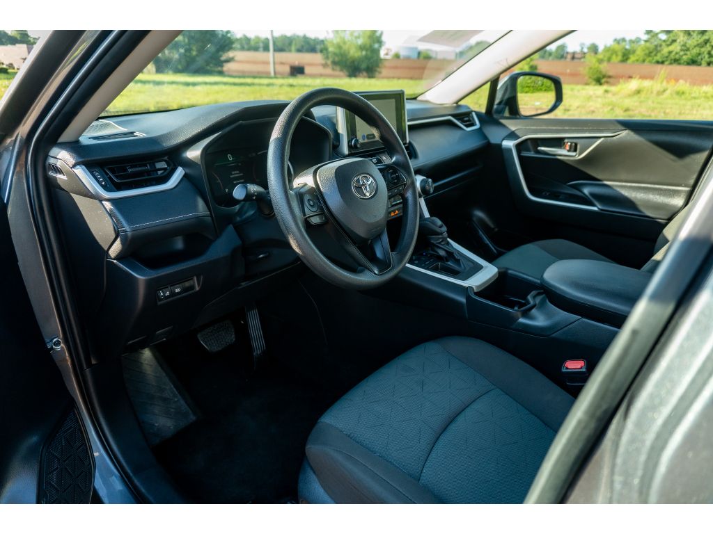 Used 2025 Toyota RAV4 SUV