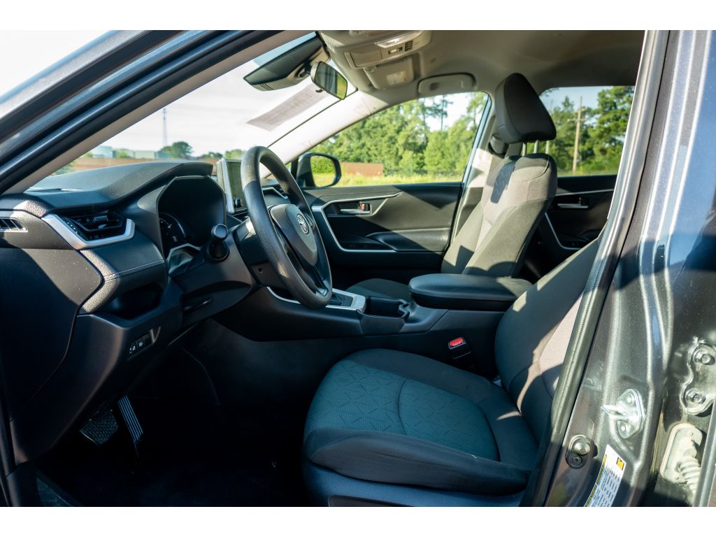 Used 2025 Toyota RAV4 SUV
