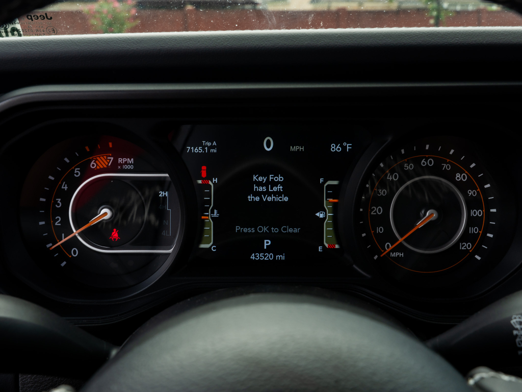 Used 2025 Jeep Wrangler SUV
