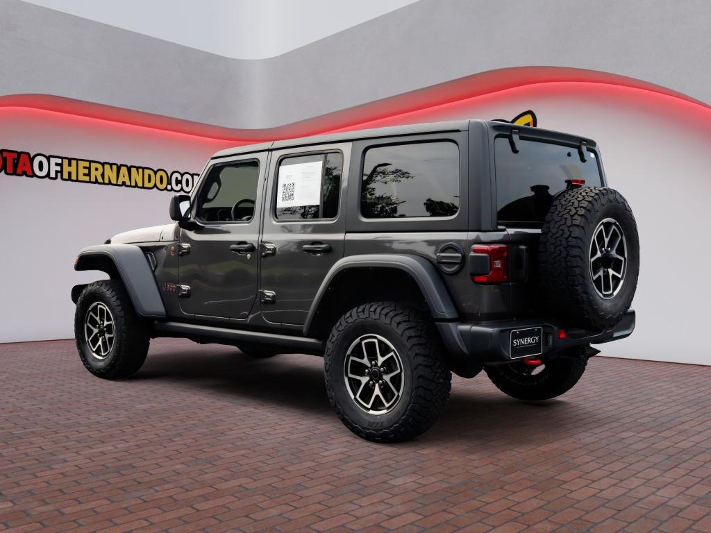 Used 2025 Jeep Wrangler SUV