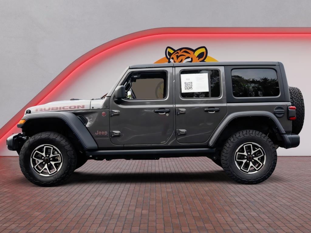 Used 2025 Jeep Wrangler SUV