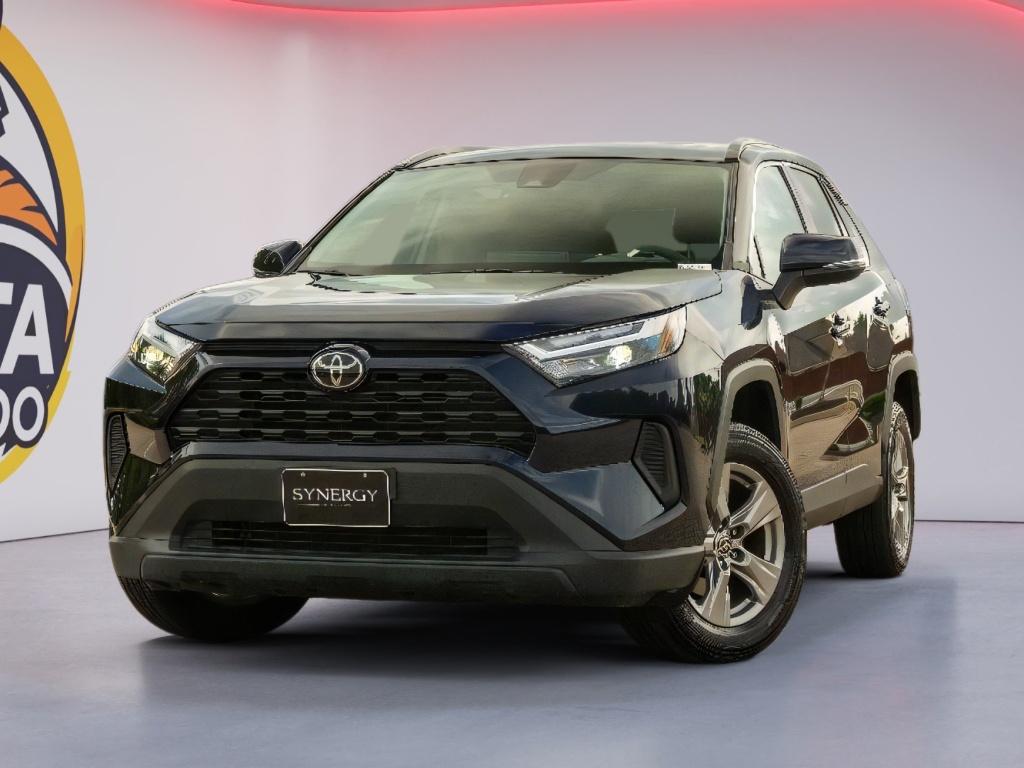 2025 Toyota RAV4 XLE AWD's photo