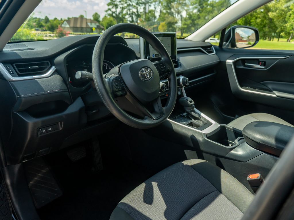 Used 2025 Toyota RAV4 SUV