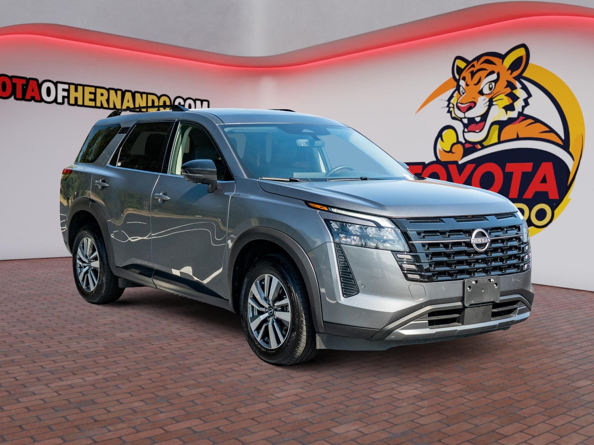 Used 2026 Nissan Pathfinder SUV