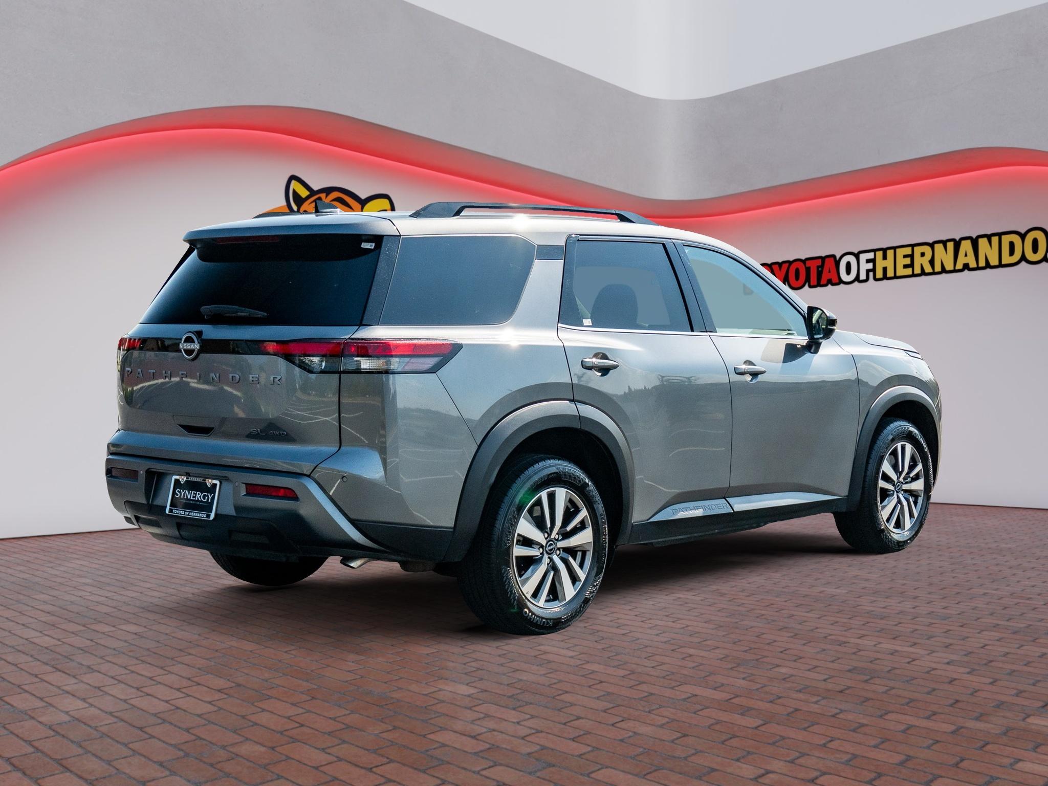 Used 2026 Nissan Pathfinder SUV