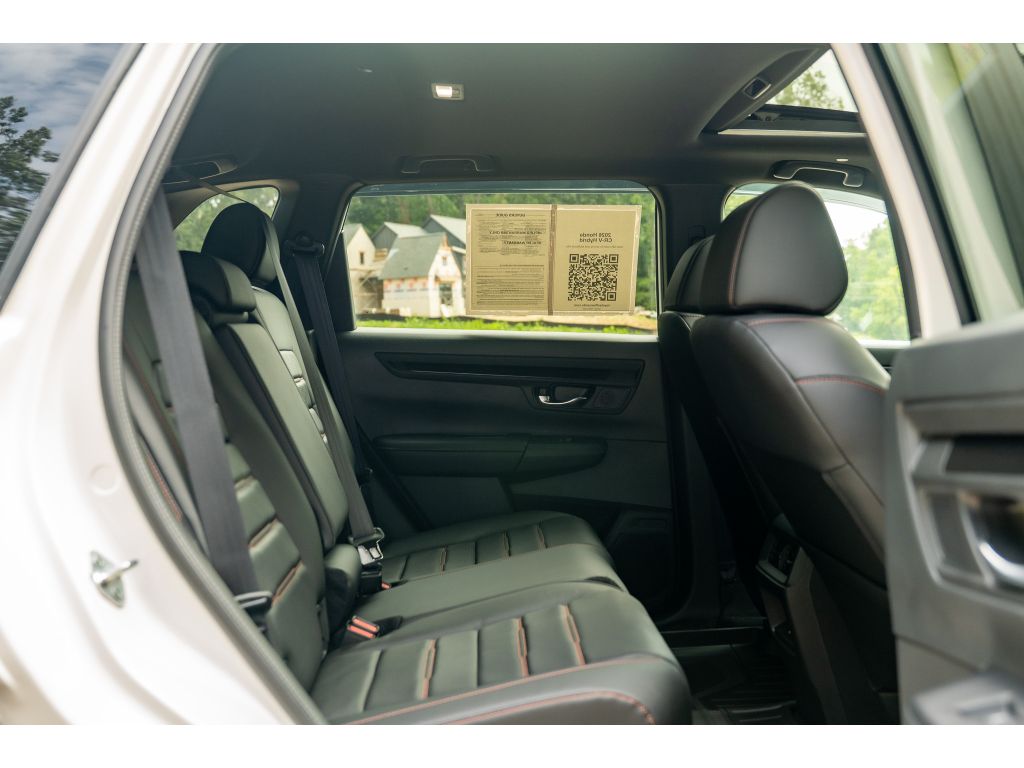 Used 2026 Honda CR-V Hybrid SUV