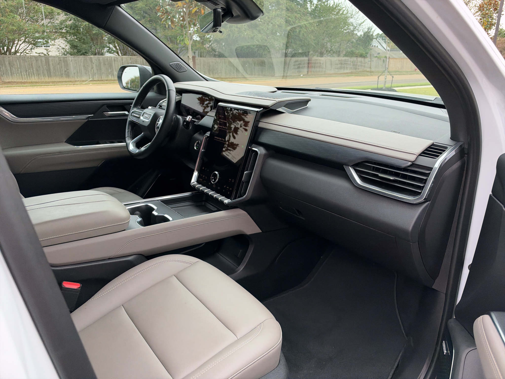 Used 2026 GMC Acadia SUV