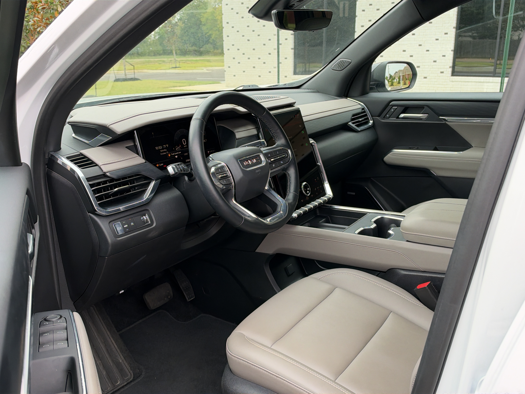 Used 2026 GMC Acadia SUV