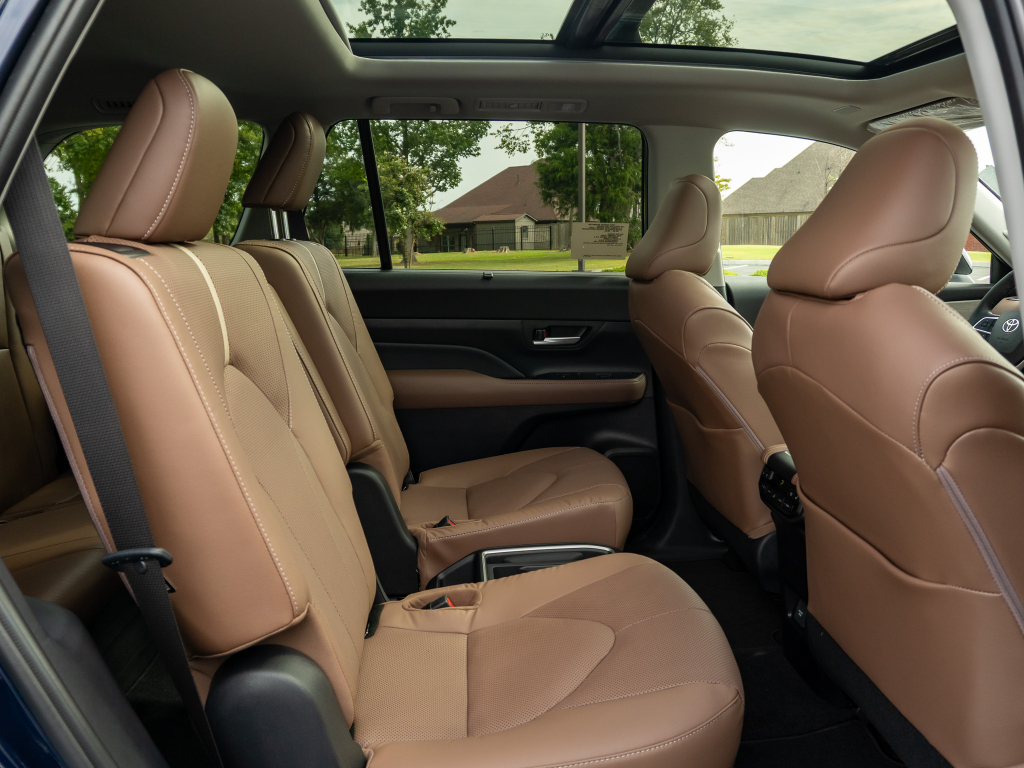 New 2026 Toyota Grand Highlander SUV