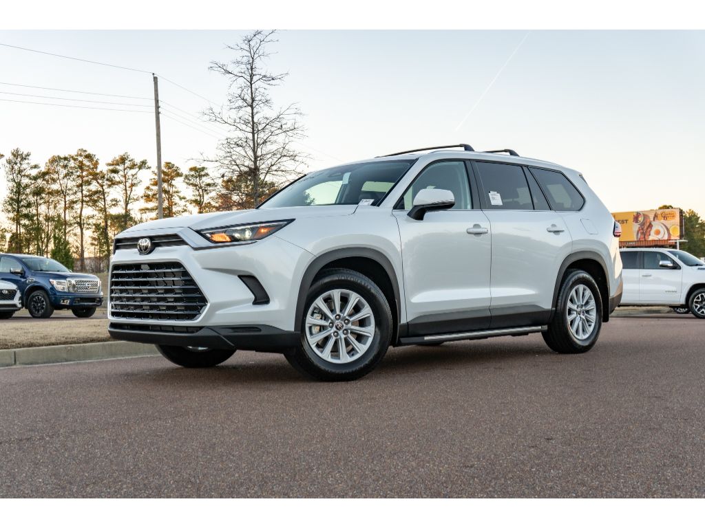 2026 Toyota Grand Highlander XLE's photo