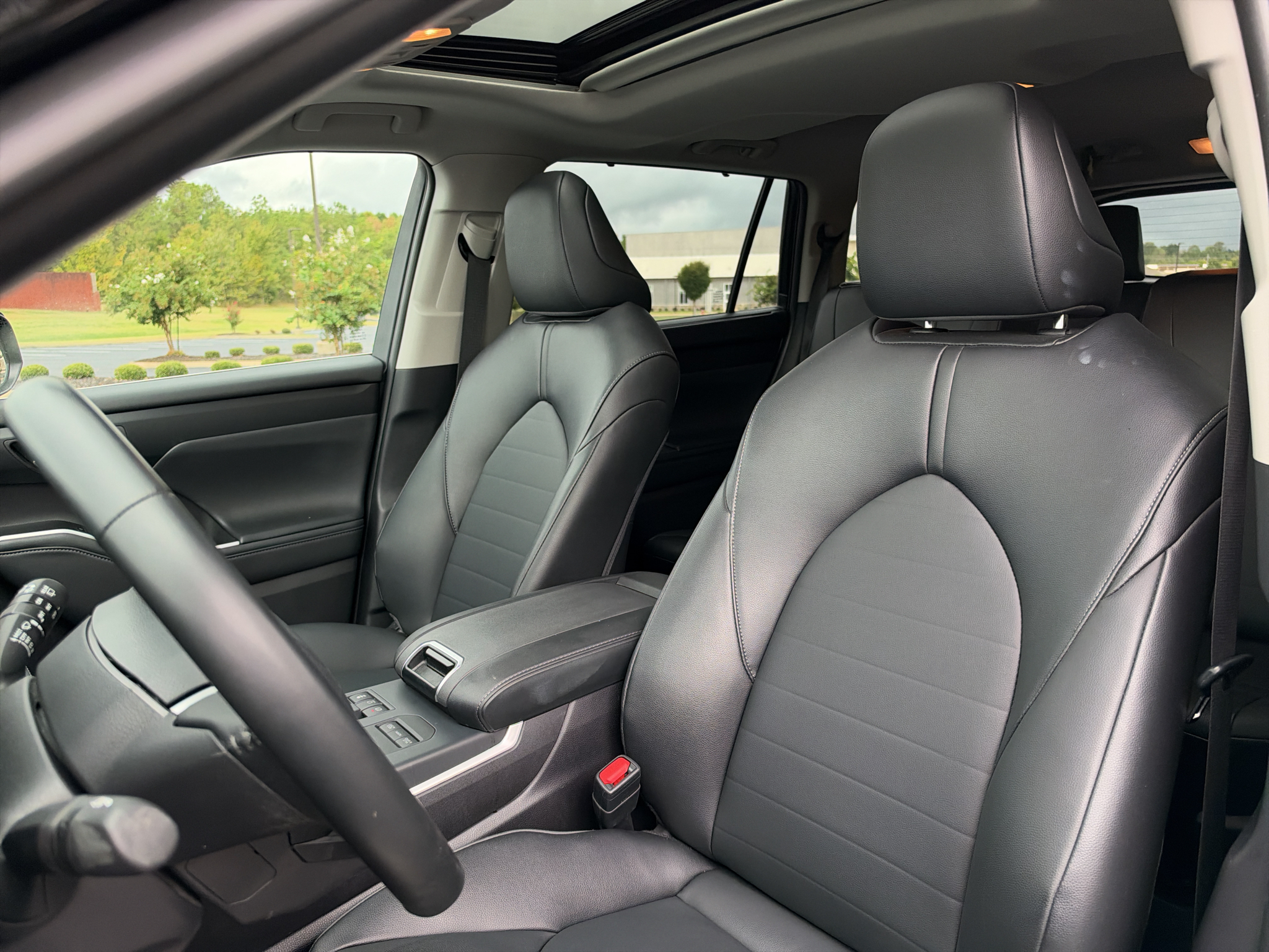 Used 2026 Toyota Highlander SUV