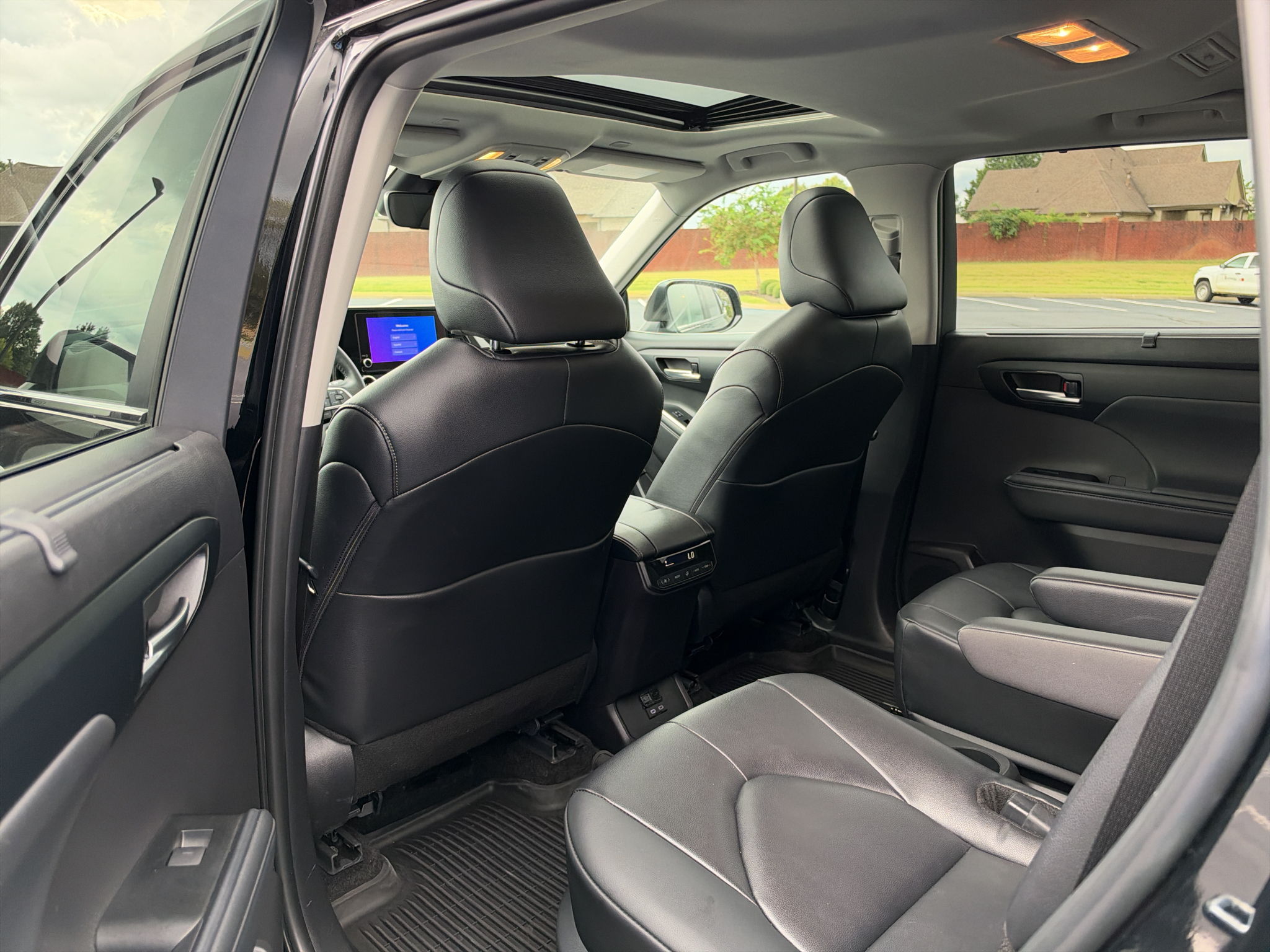 Used 2026 Toyota Highlander SUV