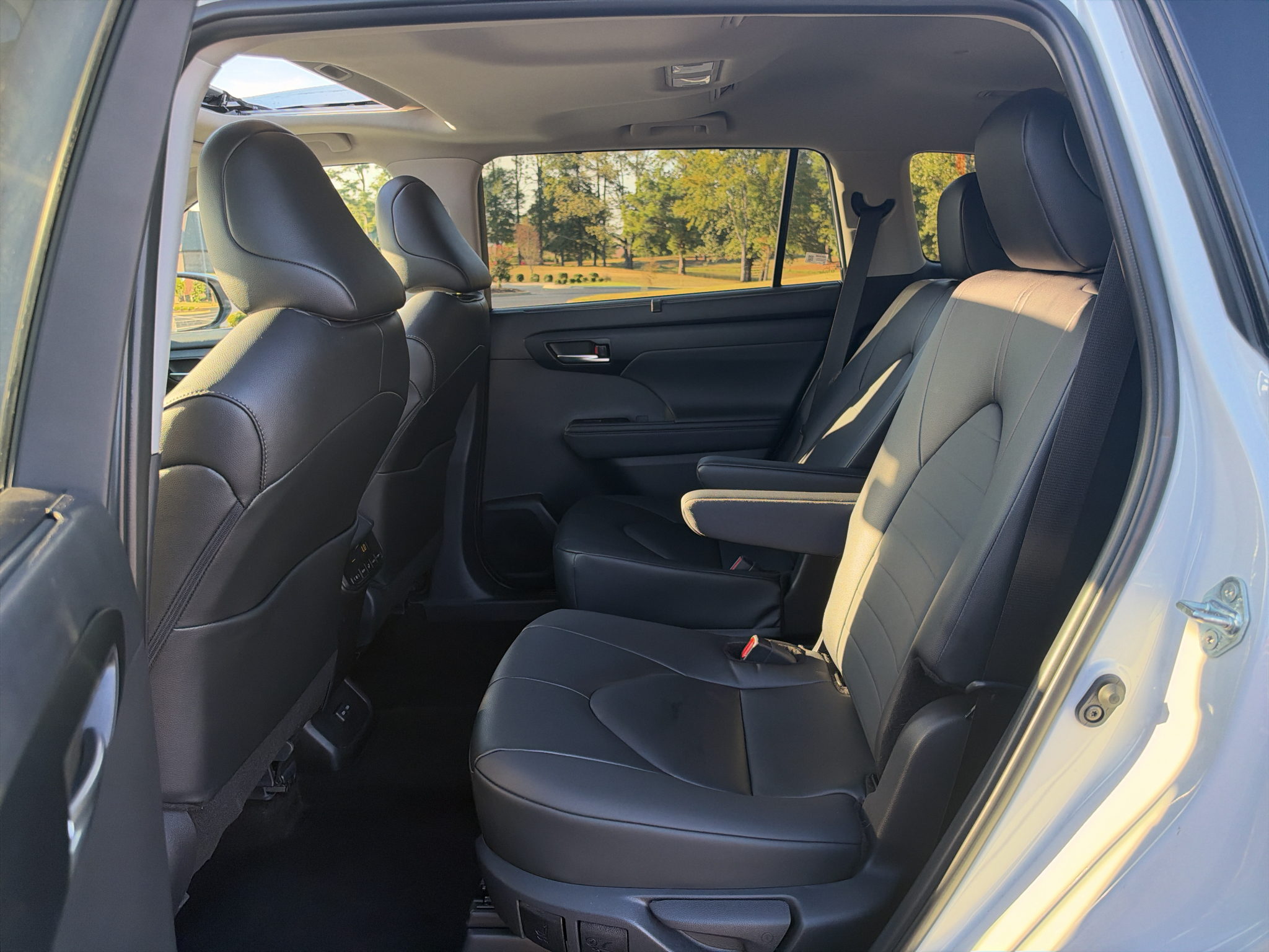 Used 2026 Toyota Highlander SUV