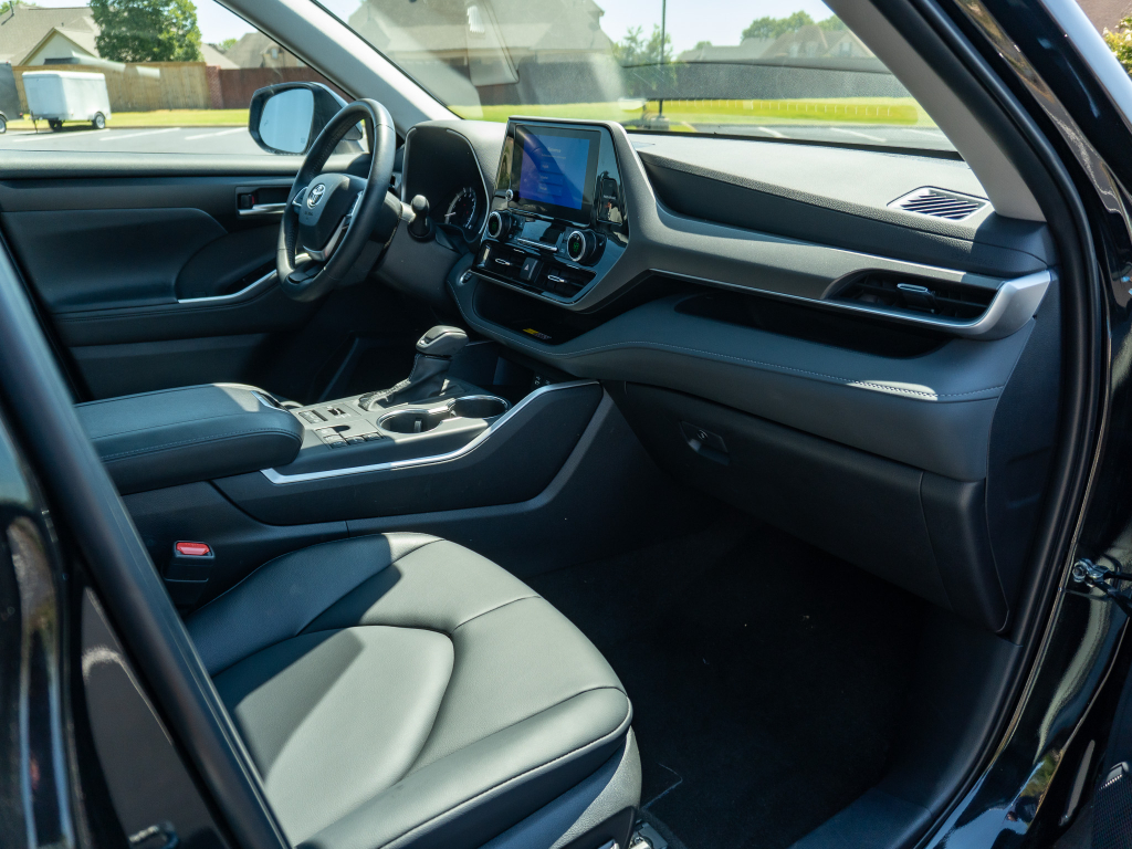 Used 2026 Toyota Highlander SUV