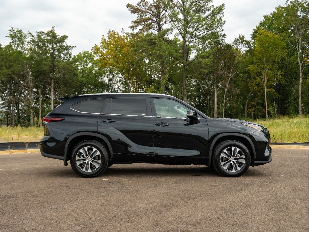 Used 2026 Toyota Highlander SUV