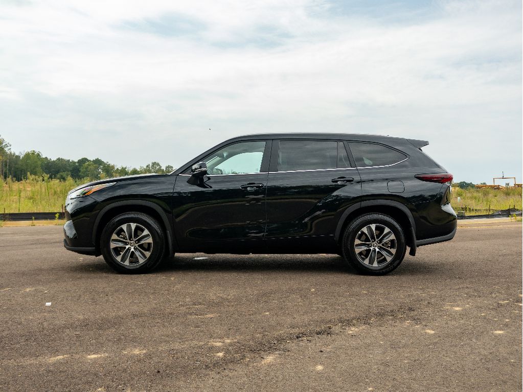 Used 2026 Toyota Highlander SUV