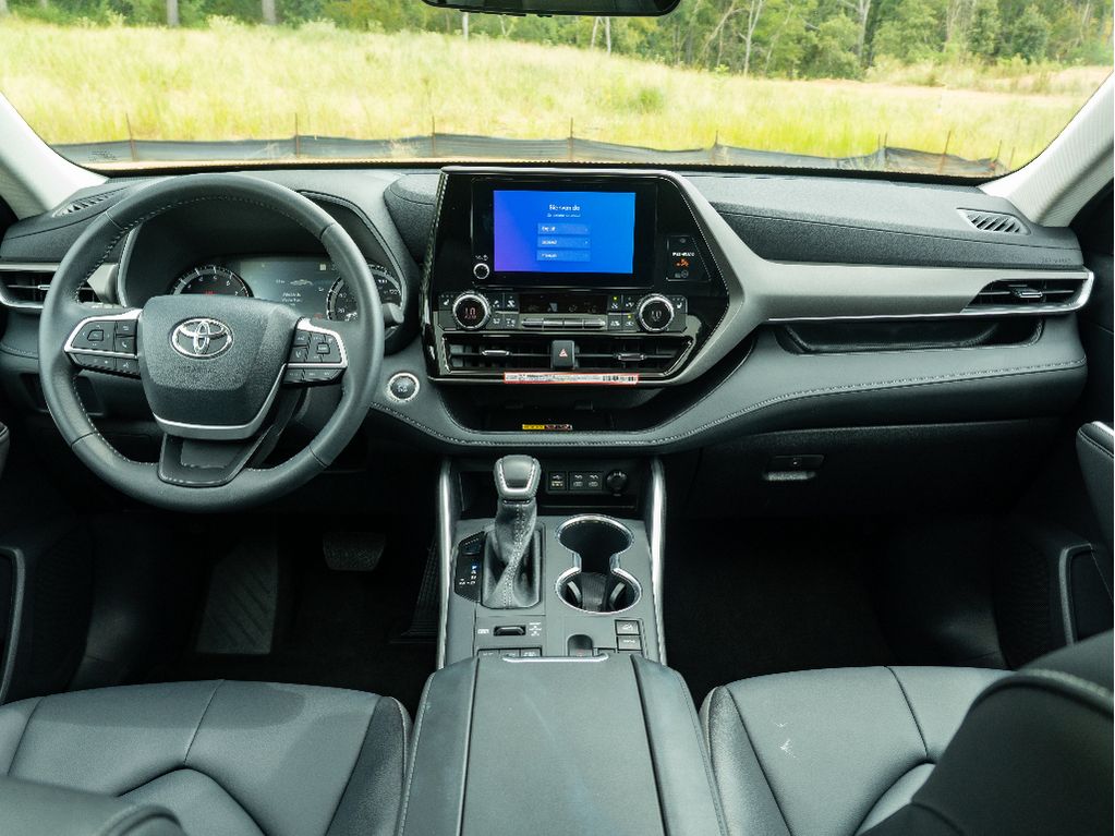 Used 2026 Toyota Highlander SUV