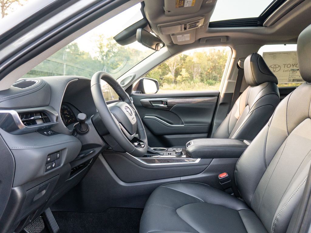New 2026 Toyota Highlander SUV