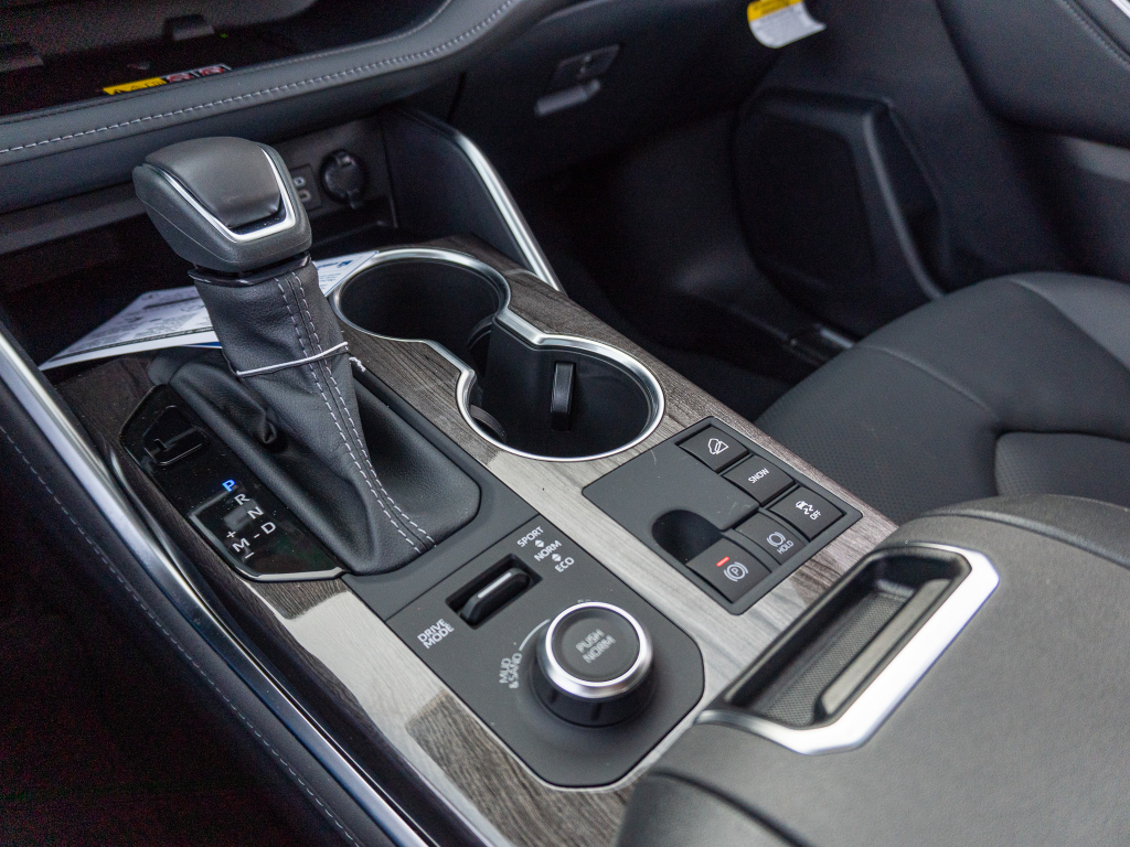 New 2026 Toyota Highlander SUV