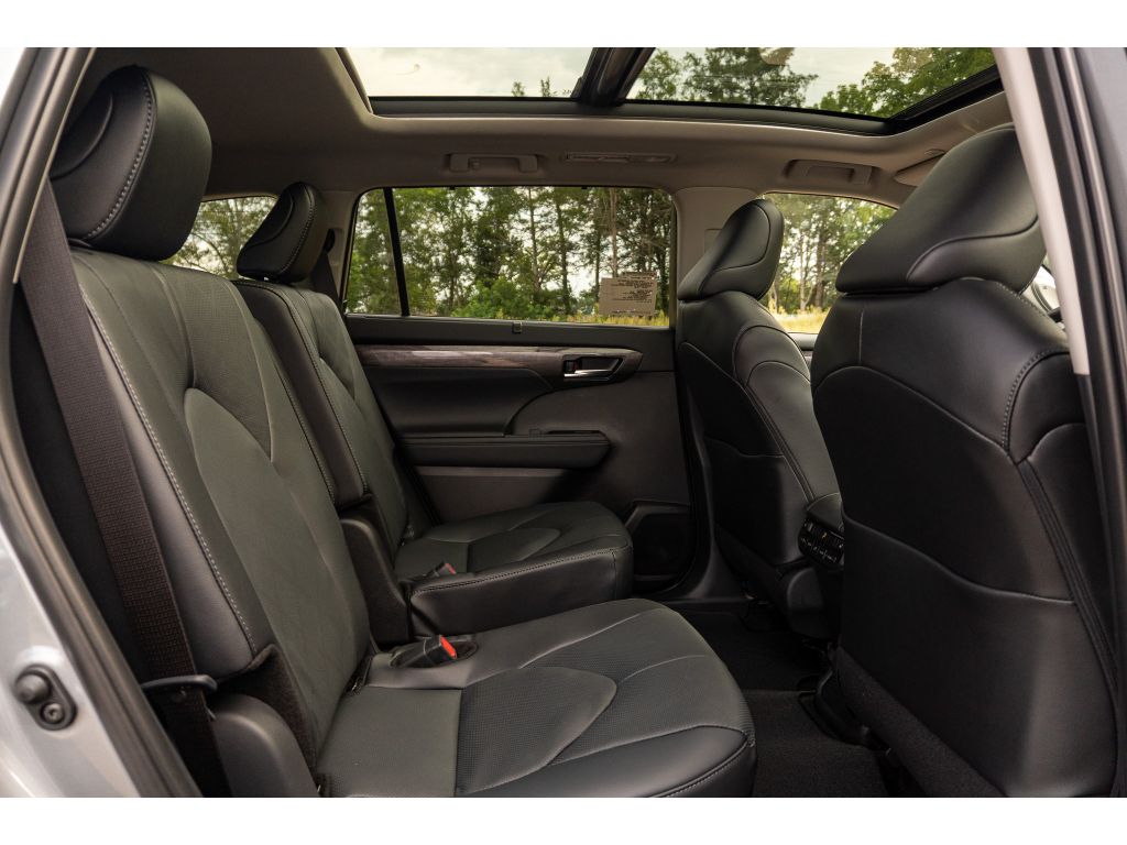 New 2026 Toyota Highlander SUV