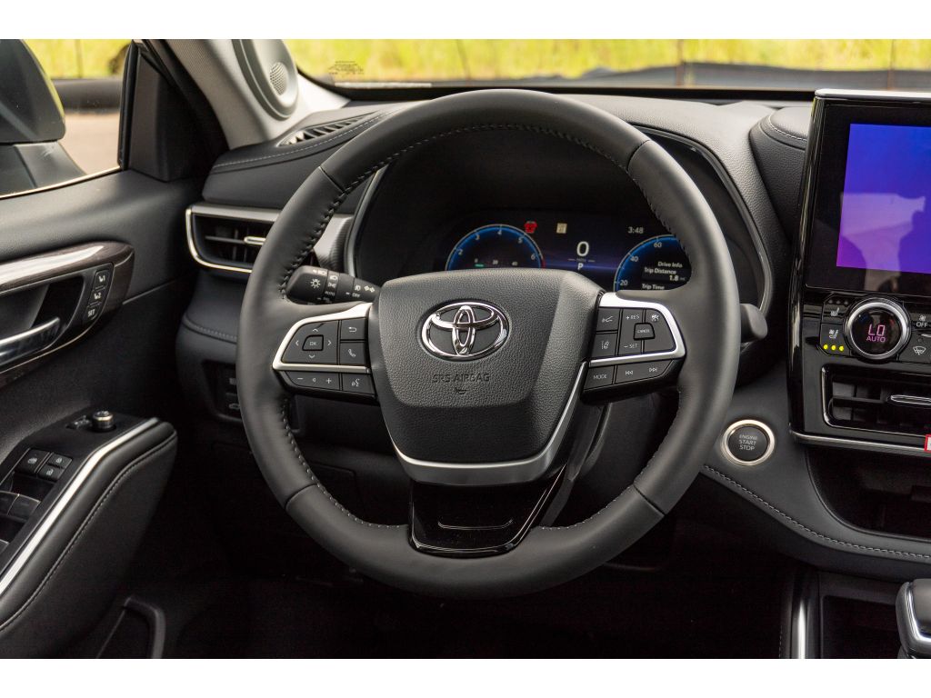 New 2026 Toyota Highlander SUV