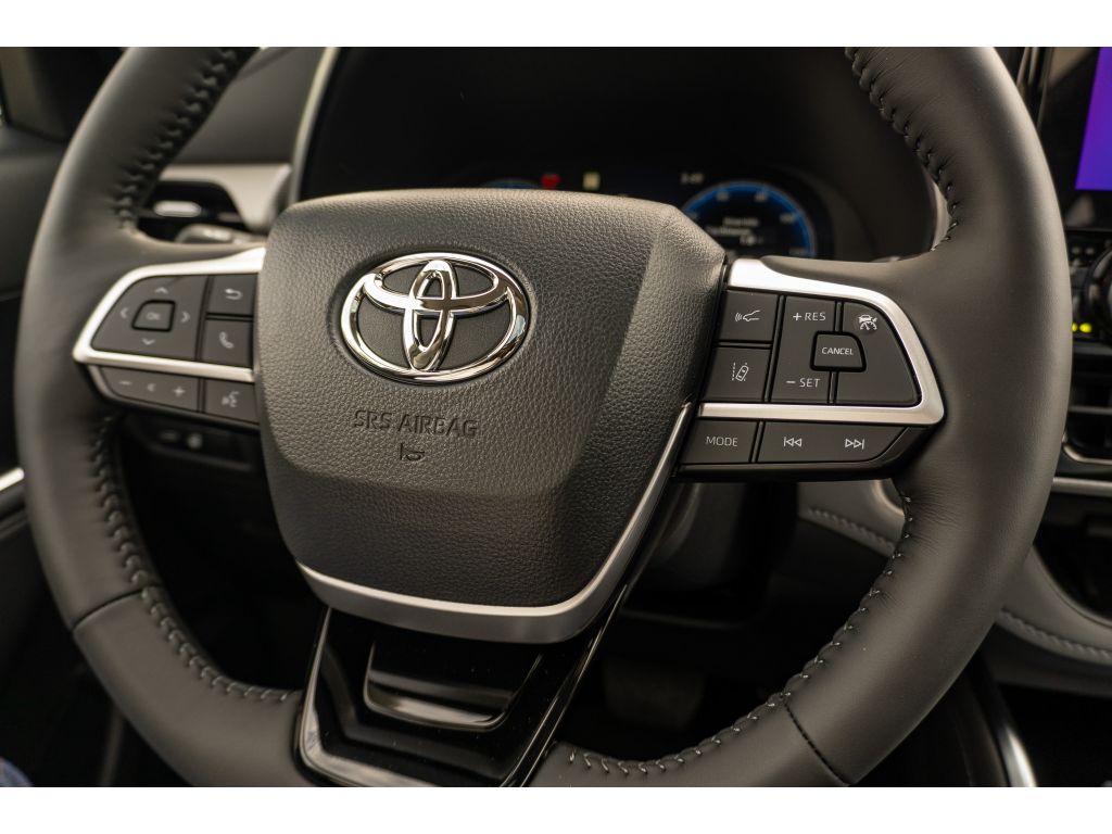 New 2026 Toyota Highlander SUV
