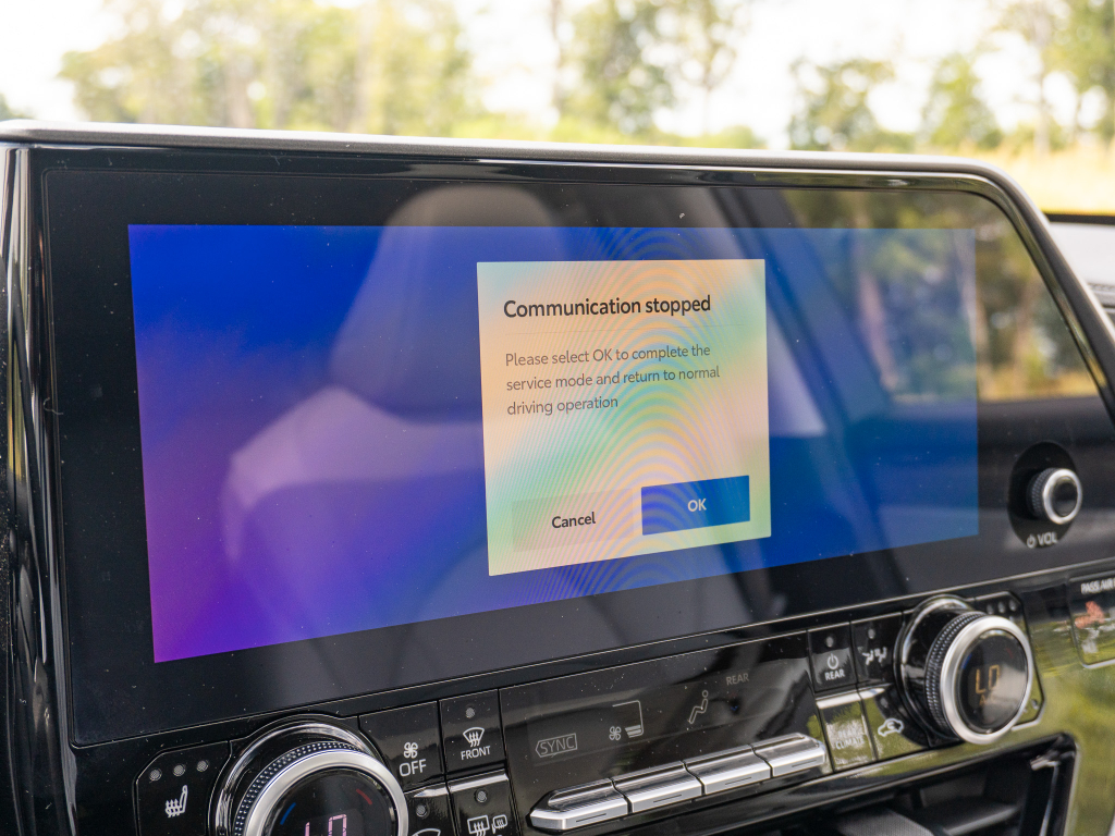 New 2026 Toyota Highlander Hybrid SUV