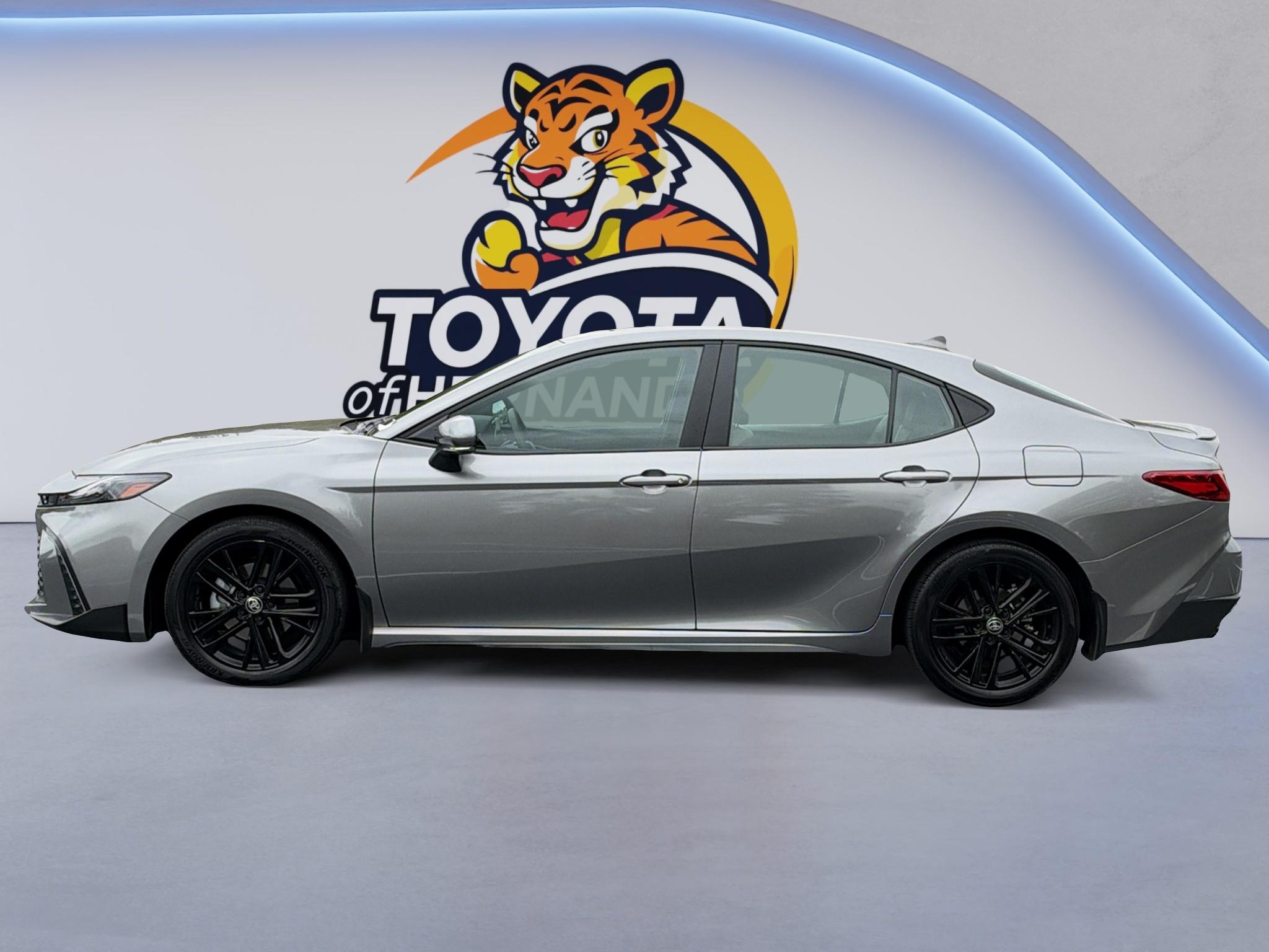 Used 2026 Toyota Camry Hybrid Sedan