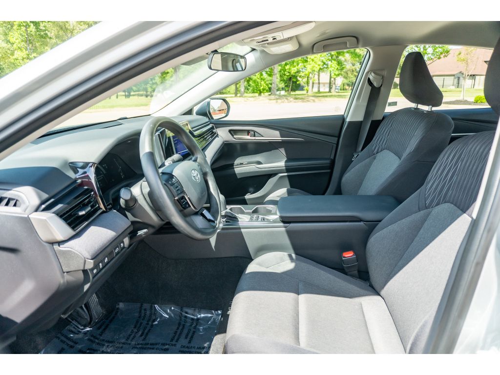 Used 2026 Toyota Camry Hybrid Sedan