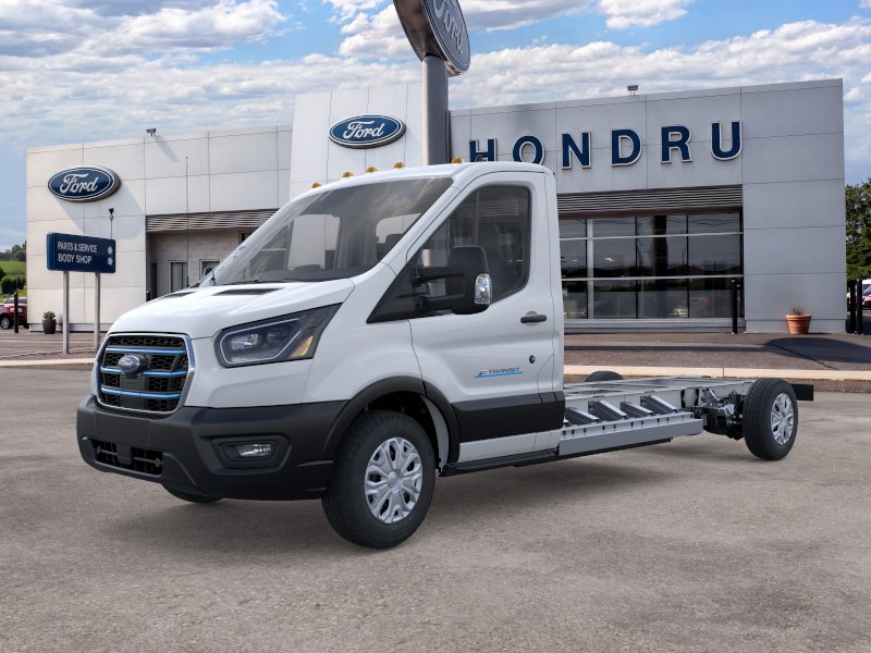 2025 Ford E-Transit