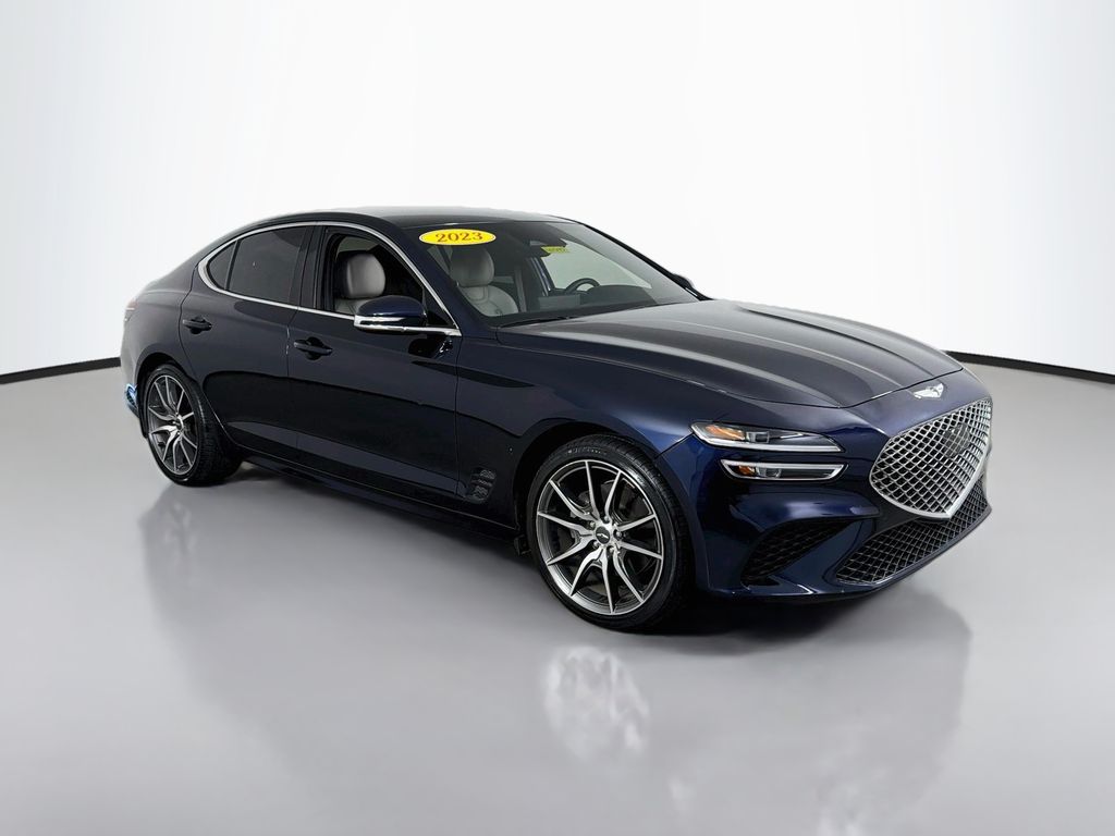 2023 Genesis G70