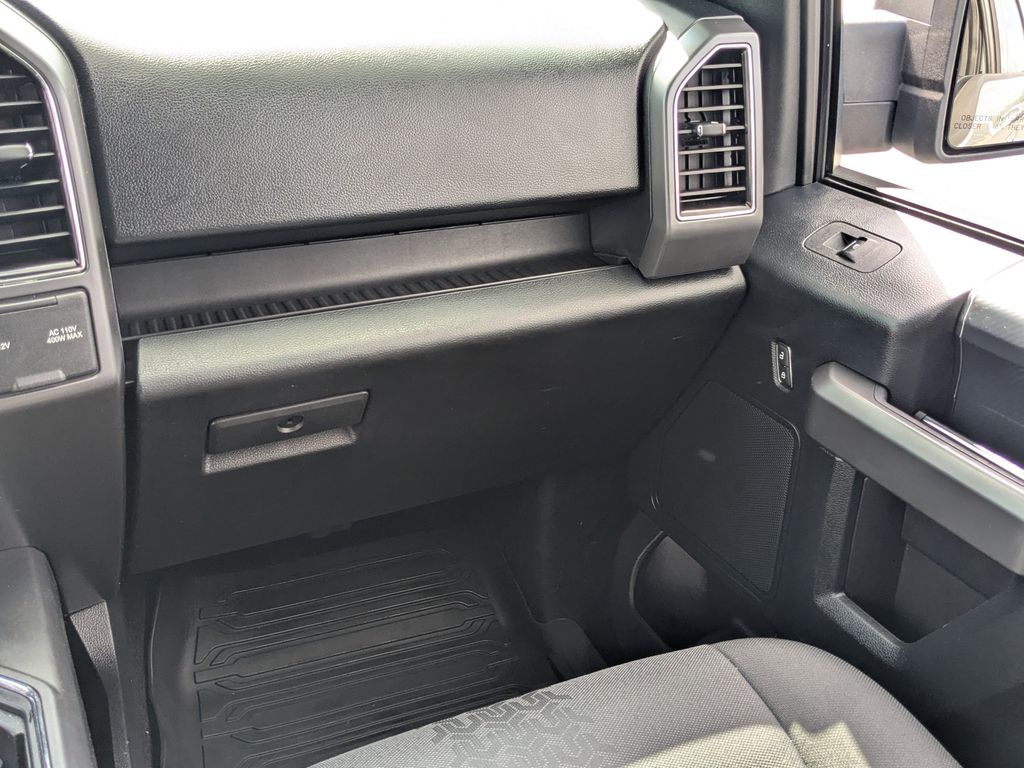 2020 Ford F-150 XLT - ICONIC SILVER exterior view 16