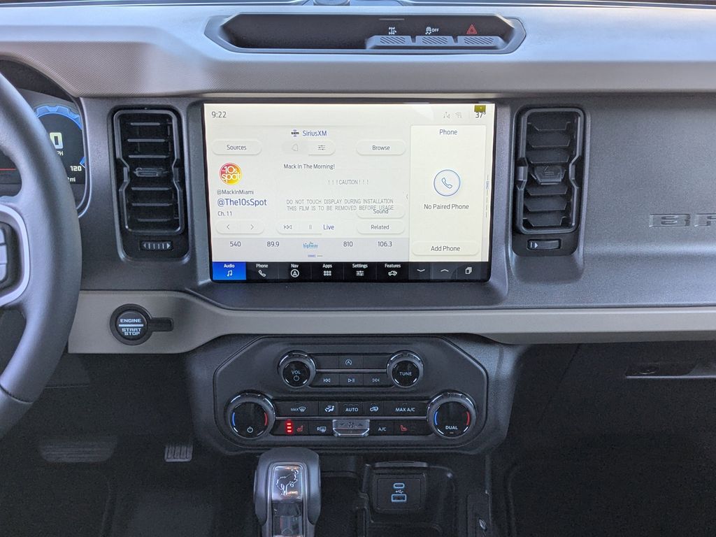 2025 Ford Bronco Big Bend - Oxford White exterior view 16