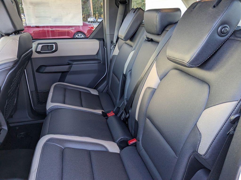 2025 Ford Bronco Big Bend - Oxford White exterior view 20