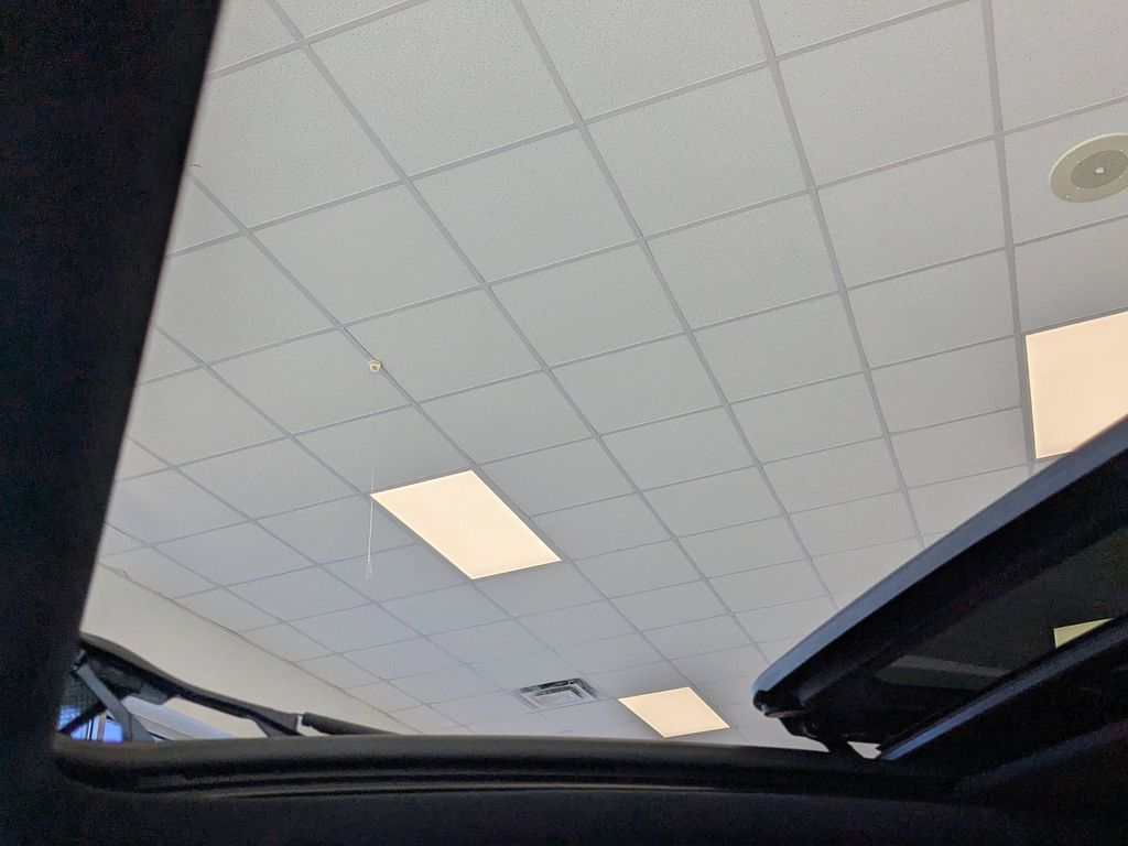 2025 Lincoln Aviator Reserve - Ceramic Pearl Metallic Tri-Coat exterior view 18
