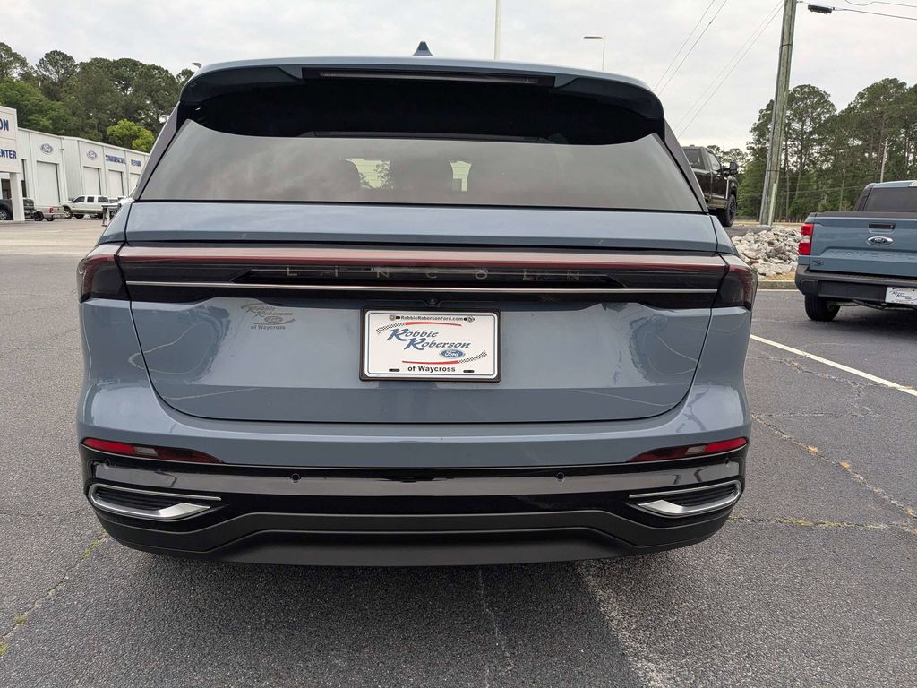 2025 Lincoln Nautilus Premiere - WHISPER BLUE MET CC exterior view 5