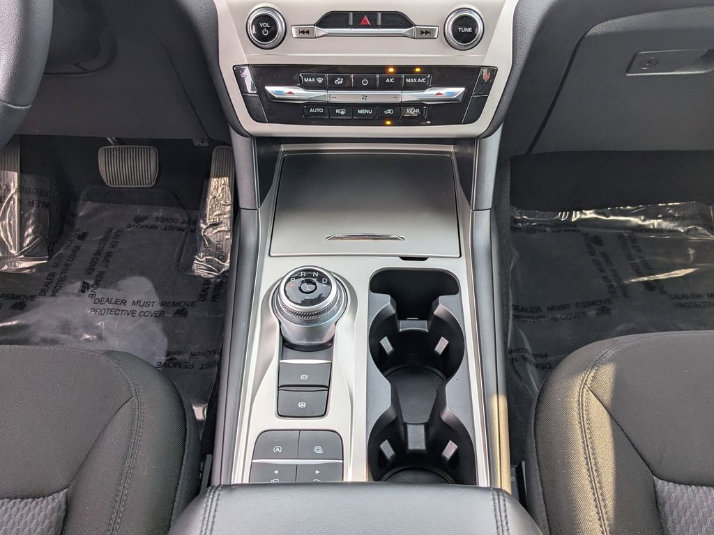 2023 Ford Explorer XLT - ICONIC SILVER METALLIC exterior view 19