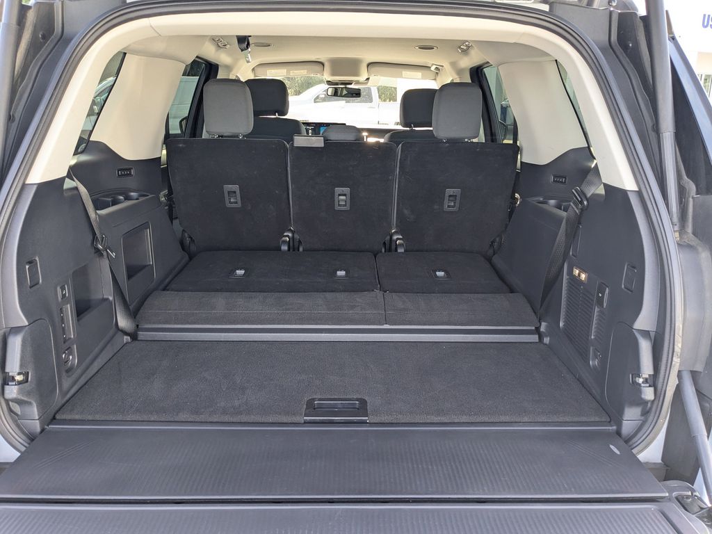 2025 Ford Expedition Active - Space Silver Metallic exterior view 13