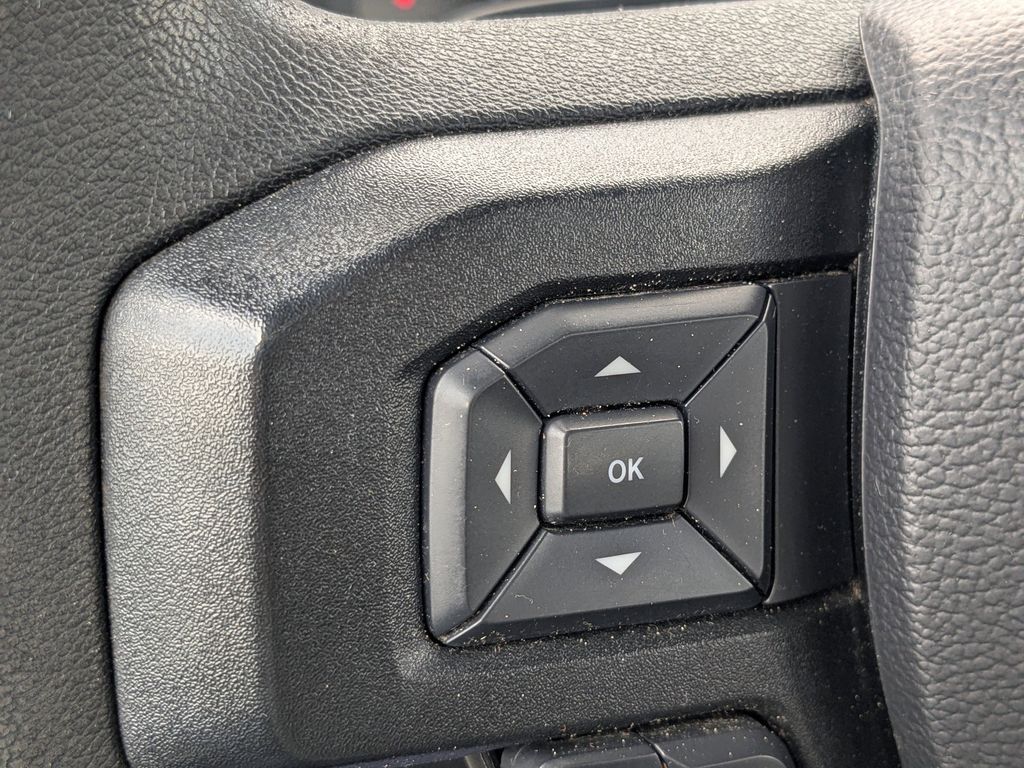2020 Ford F-450 XL - OXFORD WHITE exterior view 17