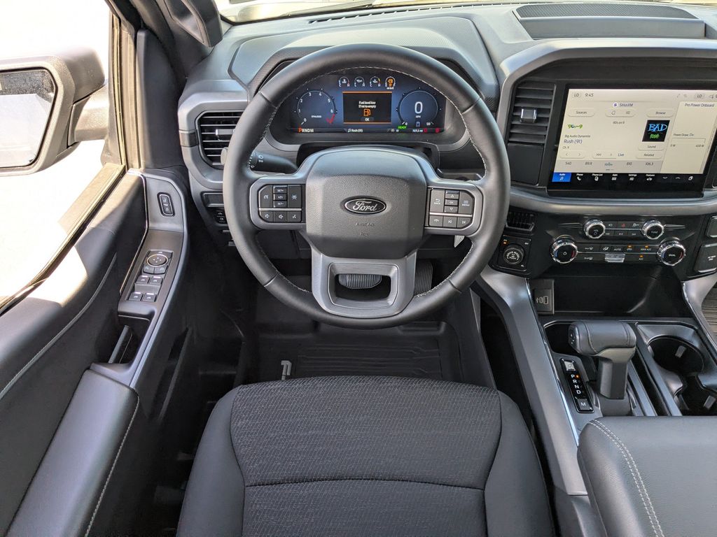 2025 Ford F-150 XLT - SPACE WHITE METALLIC exterior view 15