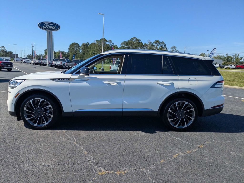 2024 Lincoln Aviator Reserve - PRISTINE WHITE MET 3C exterior view 7