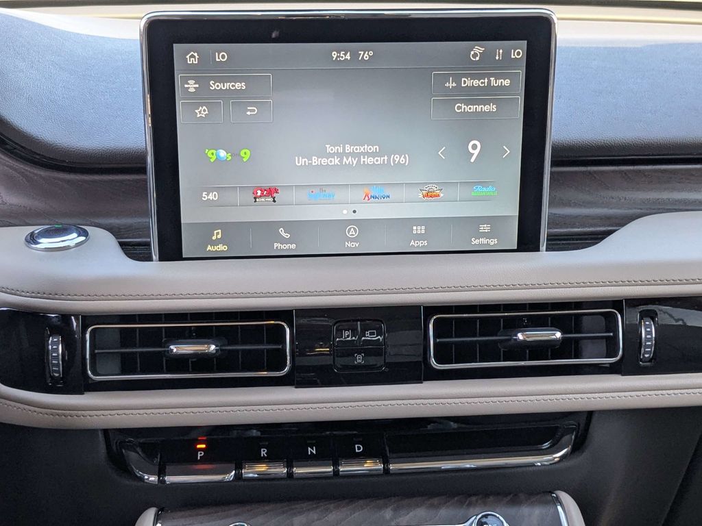 2024 Lincoln Aviator Reserve - PRISTINE WHITE MET 3C exterior view 19