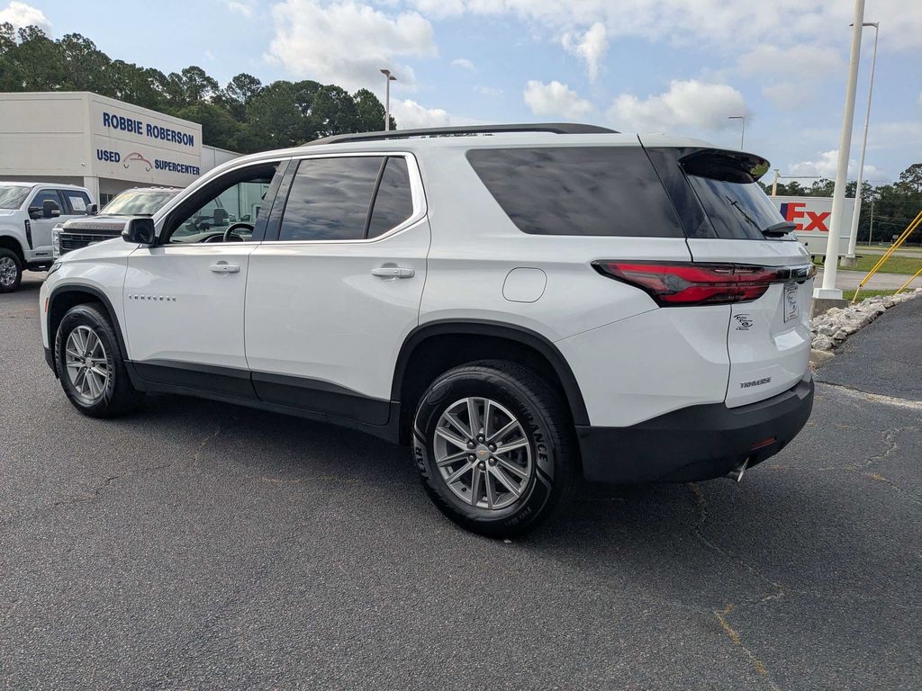 2023 Chevrolet Traverse LT Leather - Summit White exterior view 6