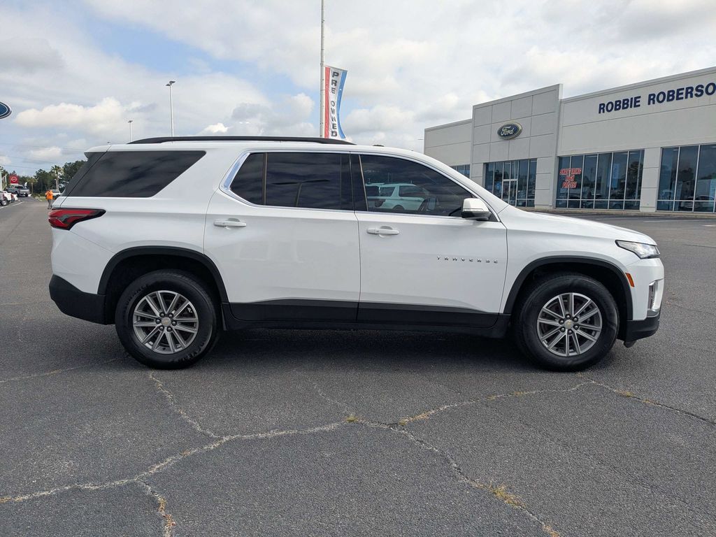 2023 Chevrolet Traverse LT Leather - Summit White exterior view 3