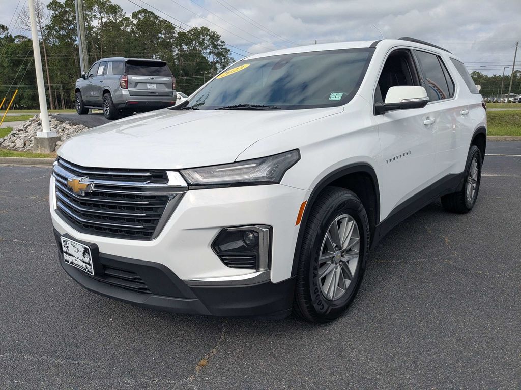 2023 Chevrolet Traverse LT Leather - Summit White exterior view 8