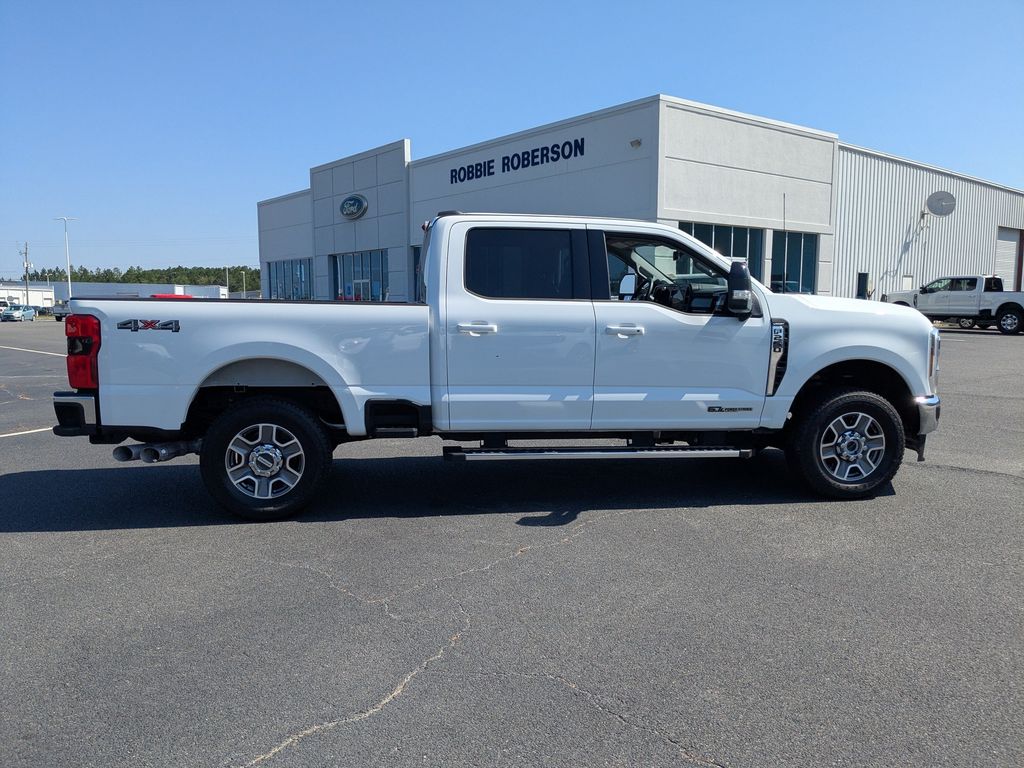 2026 Ford F-250 Super Duty - Oxford White exterior view 3