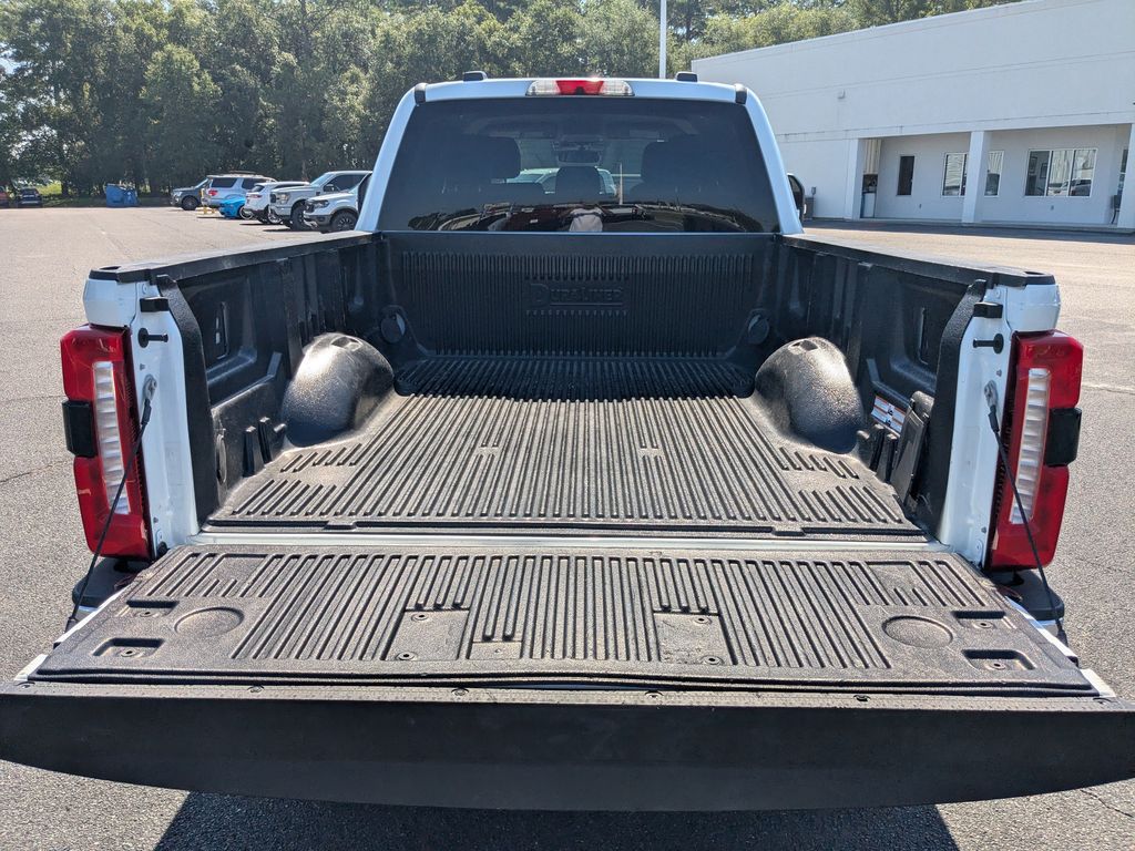 2026 Ford F-250 Super Duty - Oxford White exterior view 15
